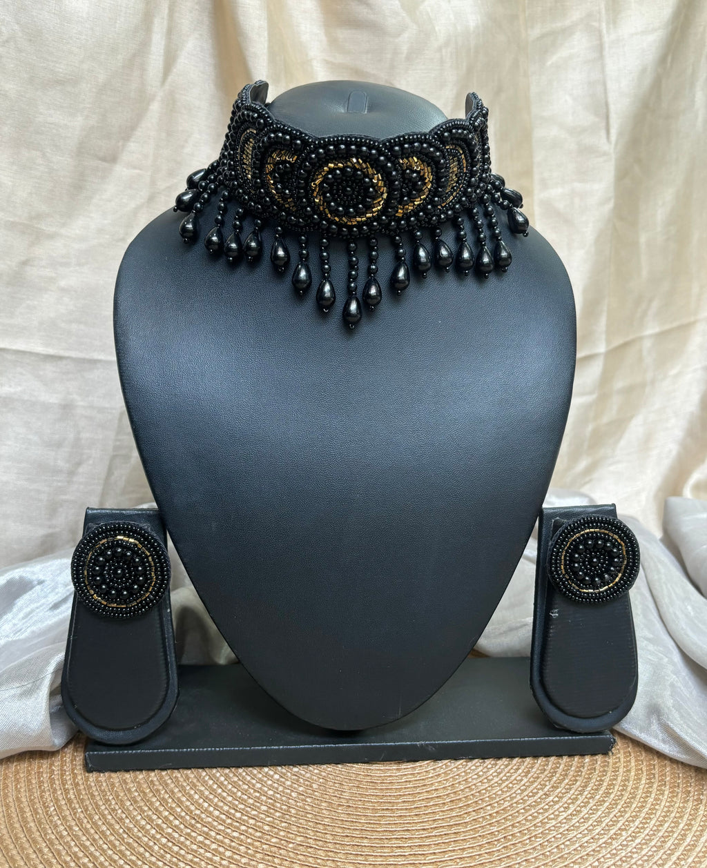 Meera Neckpiece [ Black and Golden ]