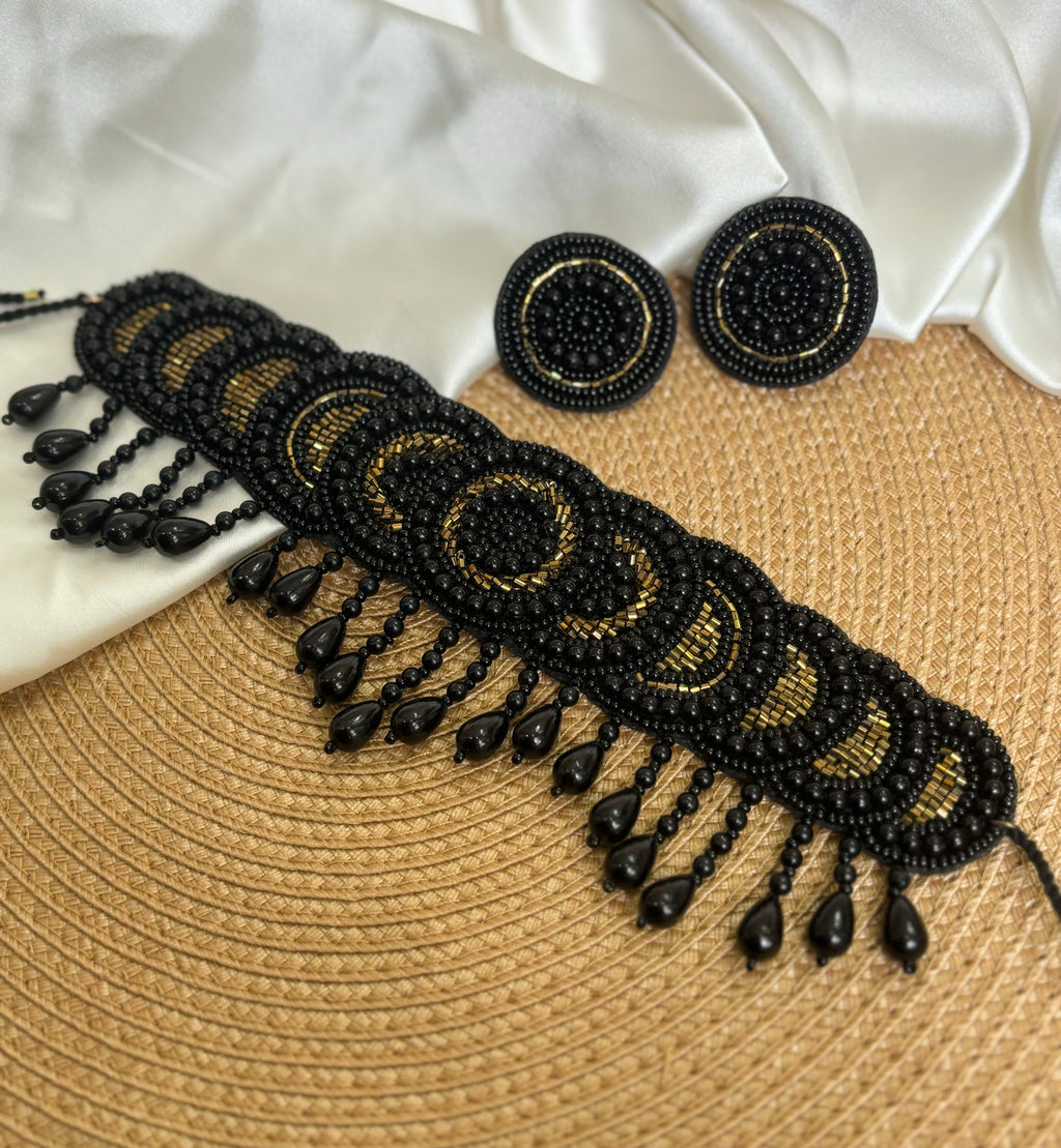 Meera Neckpiece [ Black and Golden ]