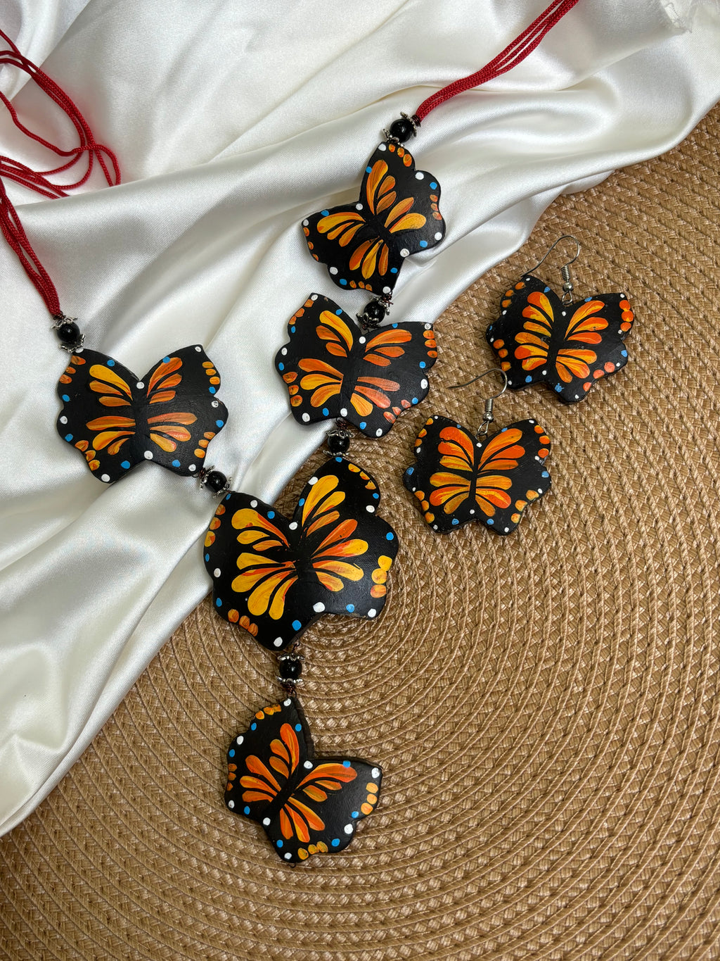 Winged beauty Terracotta Neckpiece