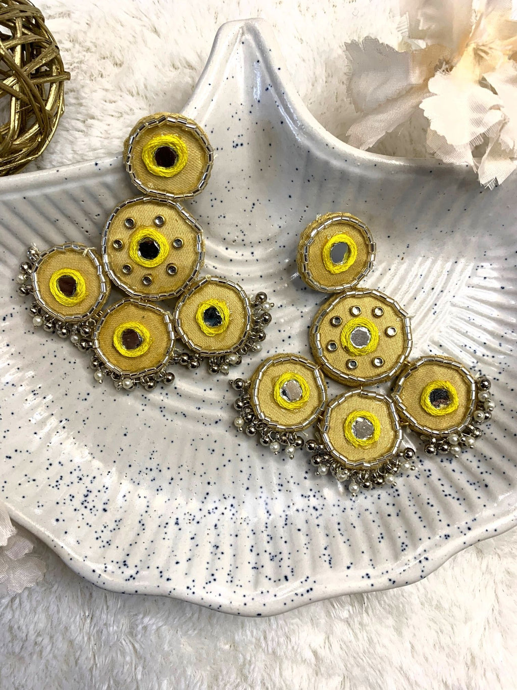 Elegant Bead Stitch Earrings 6/16/18 – EOS Designs Studio