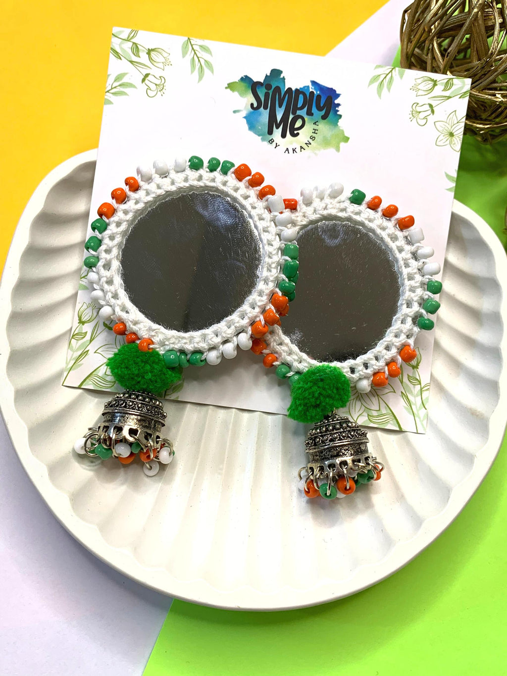 White Round Mirror Tiranga