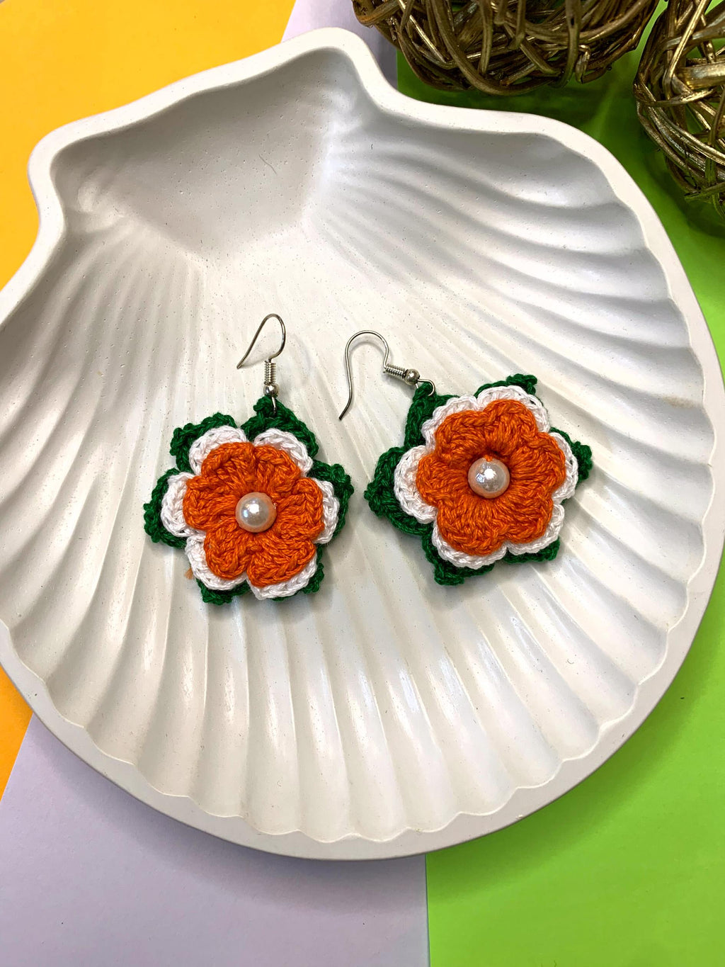 Tiranga Phool Earring