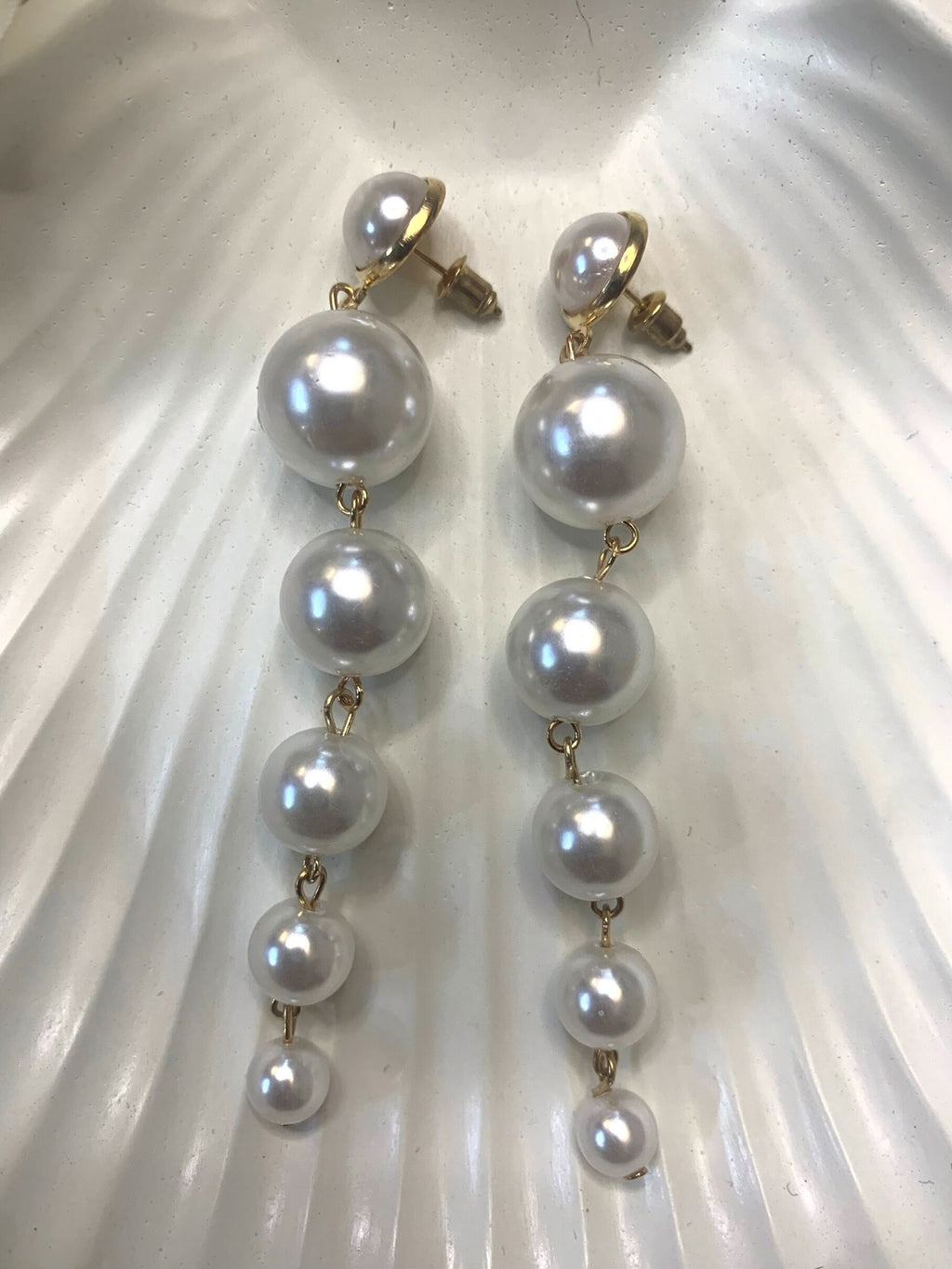 Pearl Danglers